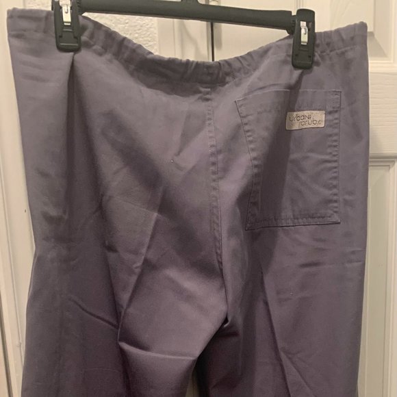 Women's Scrub Bottoms - Picture 3 of 4